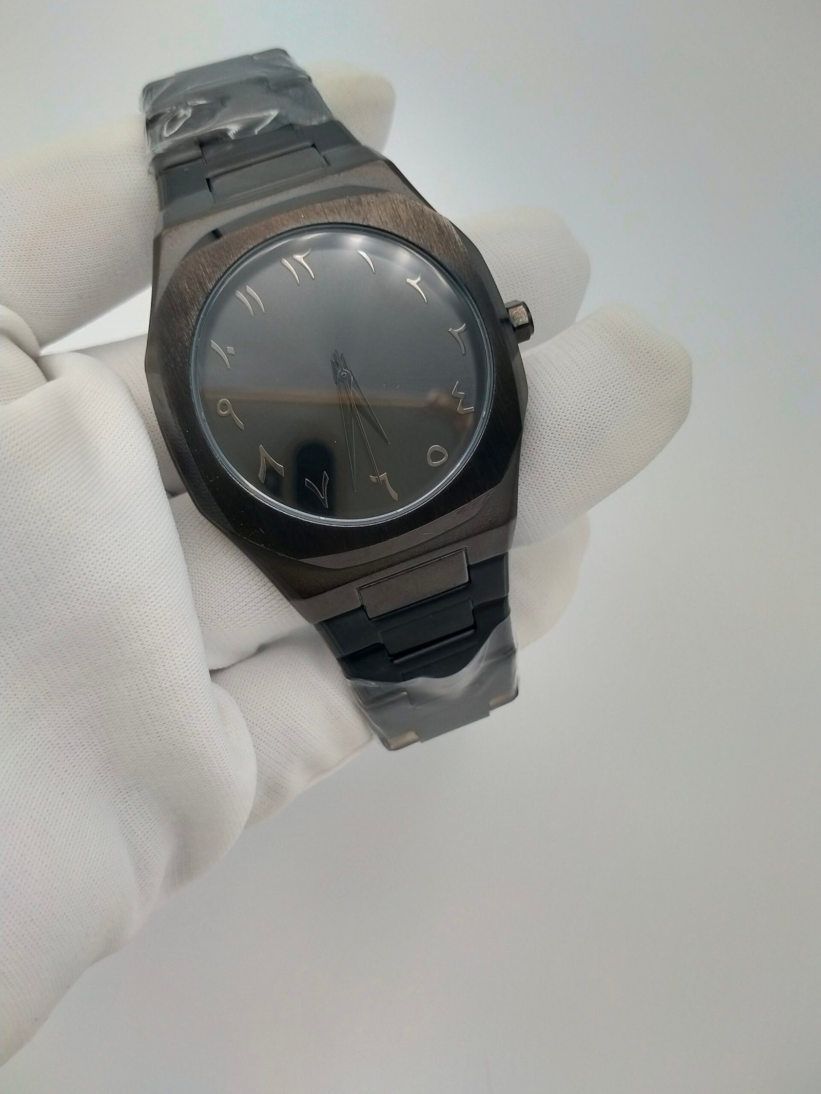 Aura Watch