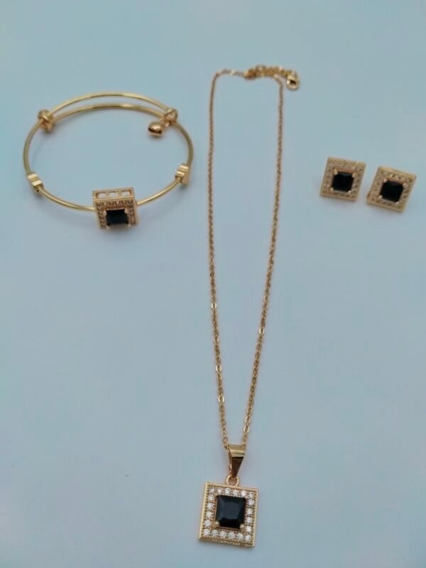 Nacklace Set