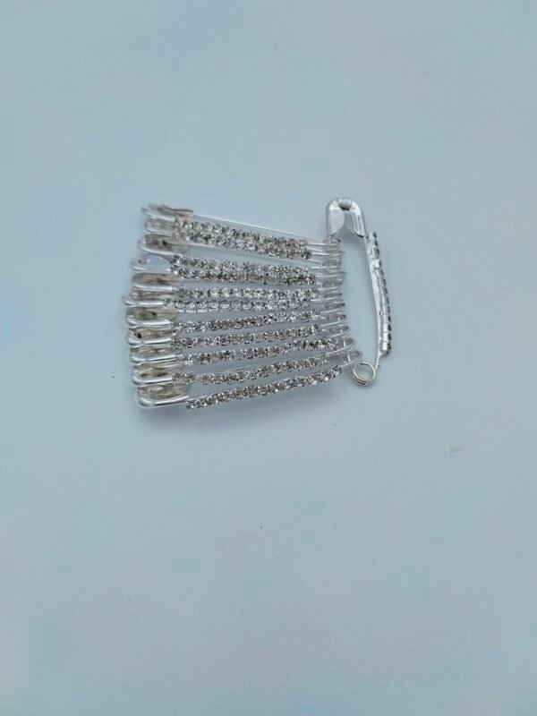 Hijab Safety Pins - Image 2