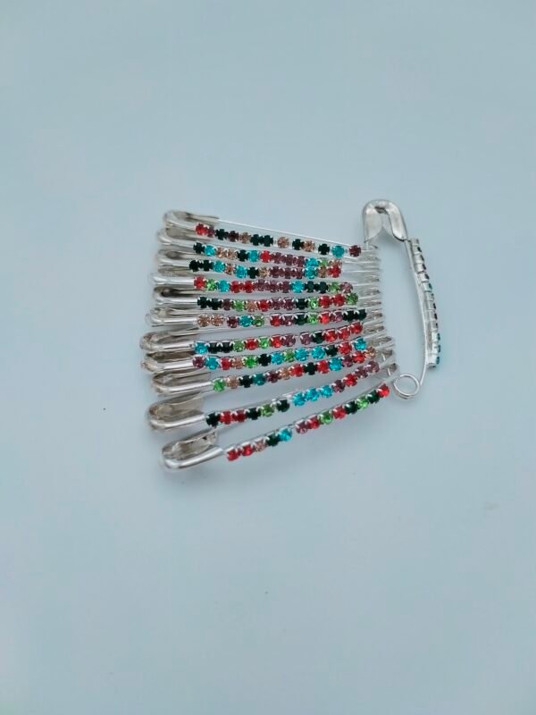 Hijab Safety Pins - Image 2