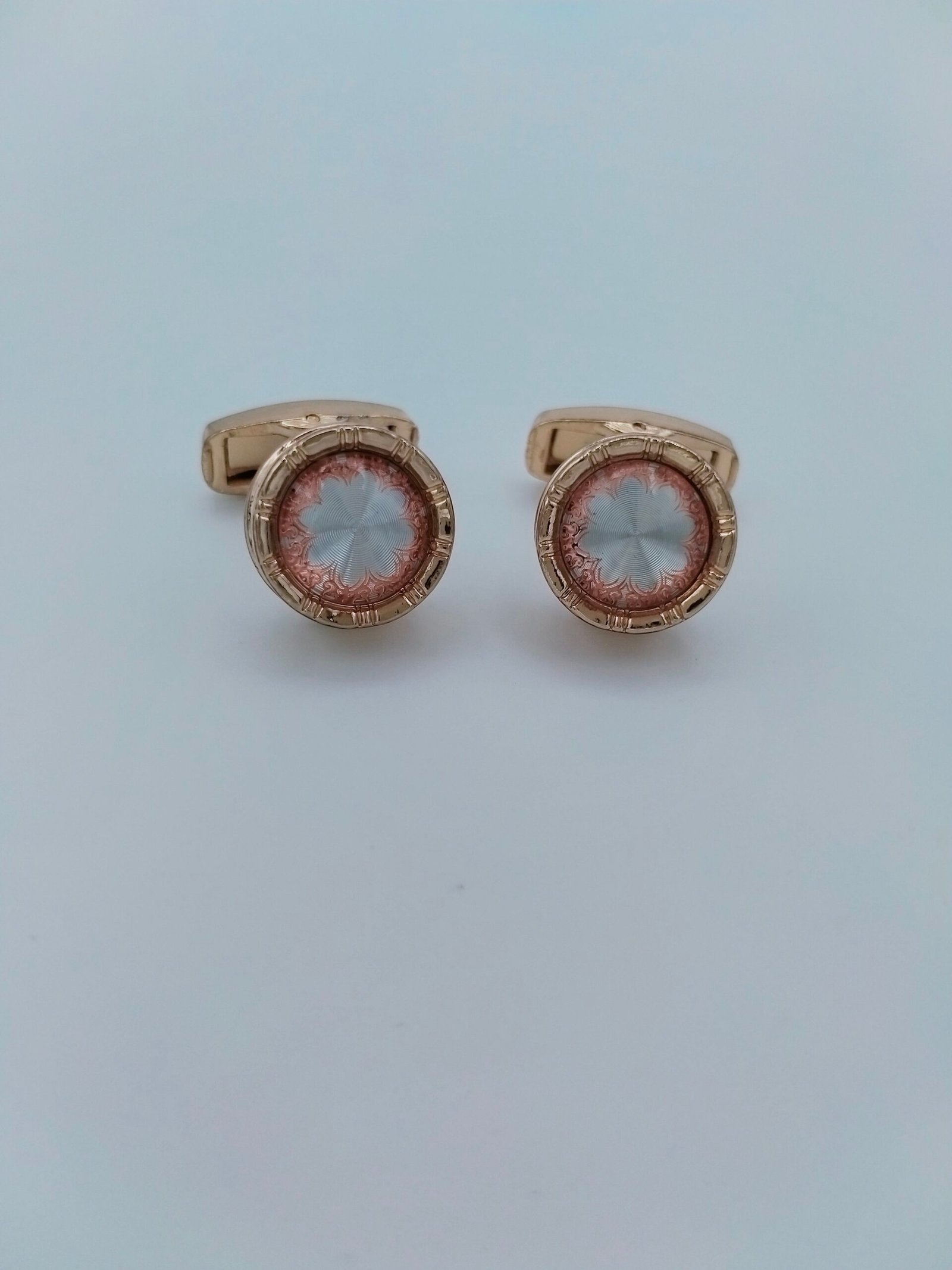 Cufflink