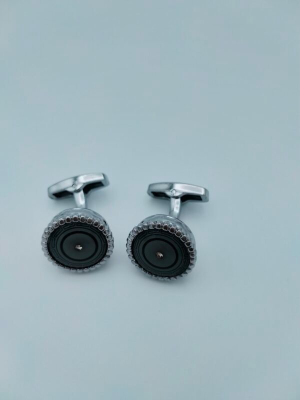Cufflink #011 - Image 2